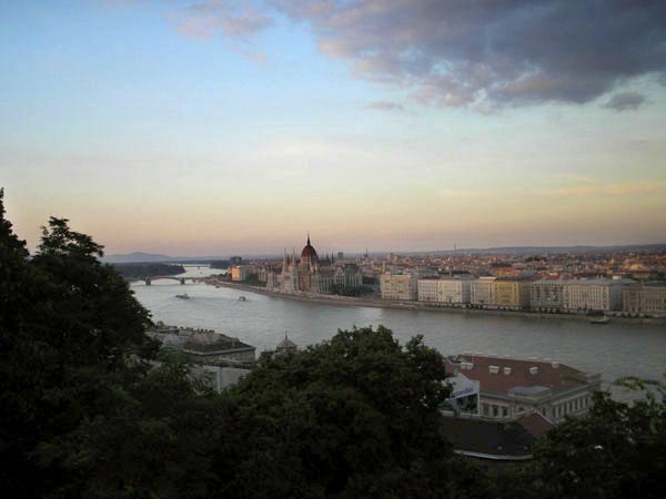 01_Sunset over Budapest