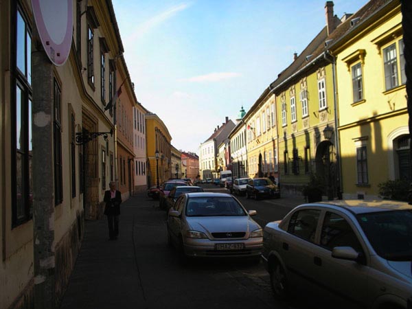 09_Buda street